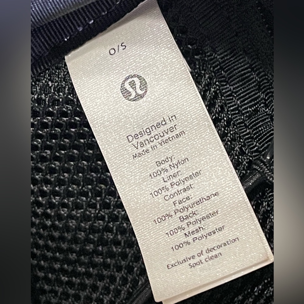 Lululemon City Adventurer Backpack Mini 10L color Black/gold Elevated Minimalist - Picture 5 of 12